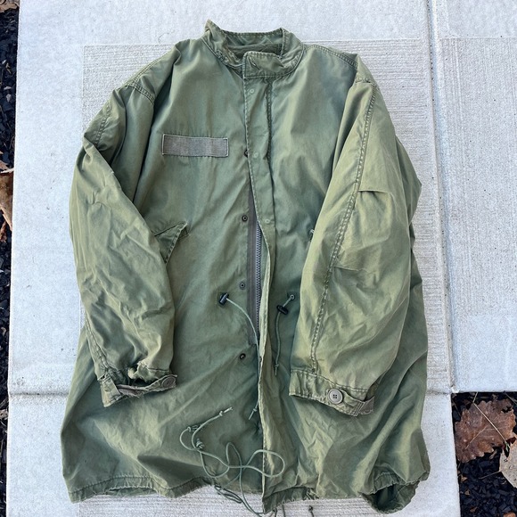 Vintage Other - Vintage Military Green Fishtail Parka With Liner Size Large
